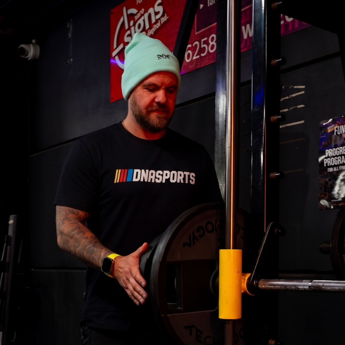 DNA Sports 'RACER' Standard Fit T-shirt - DNA Sports™